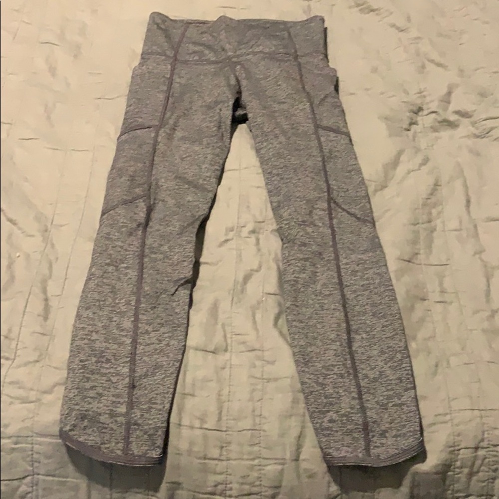 Athleta chat crops